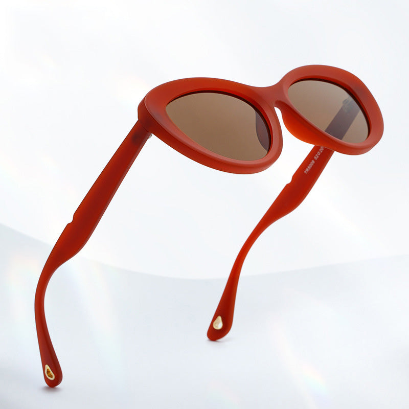 Retro Modern Cat-Eye Polarized Sunglasses