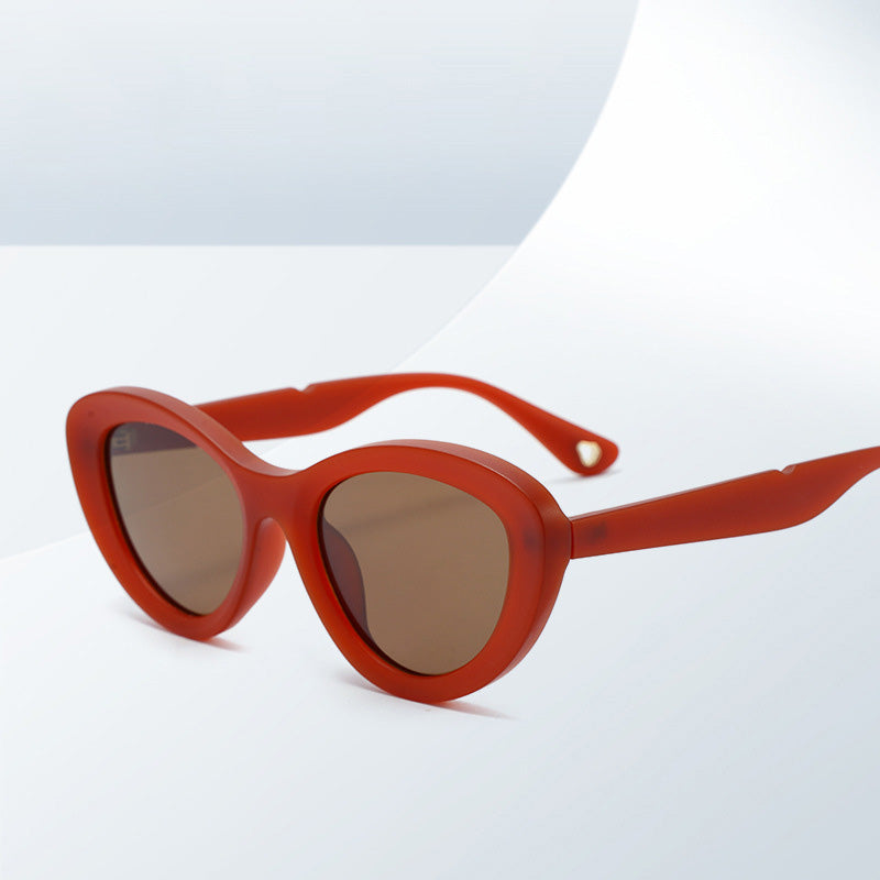 Retro Modern Cat-Eye Polarized Sunglasses